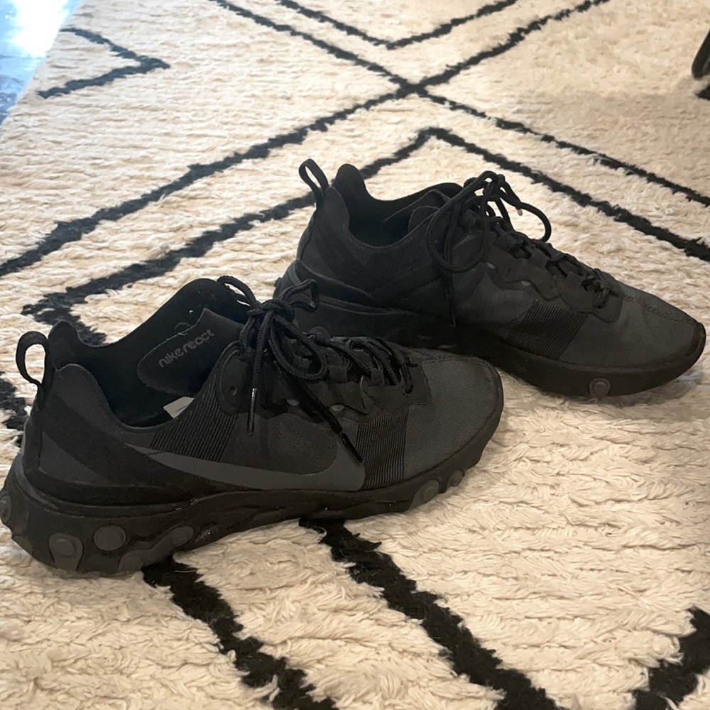 Nike React Element 55
